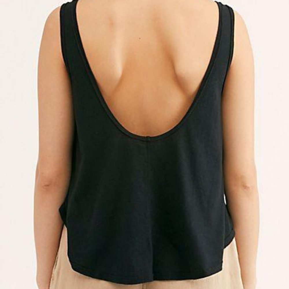 ****SOLD*** Carly Tank - Picture 2 of 2